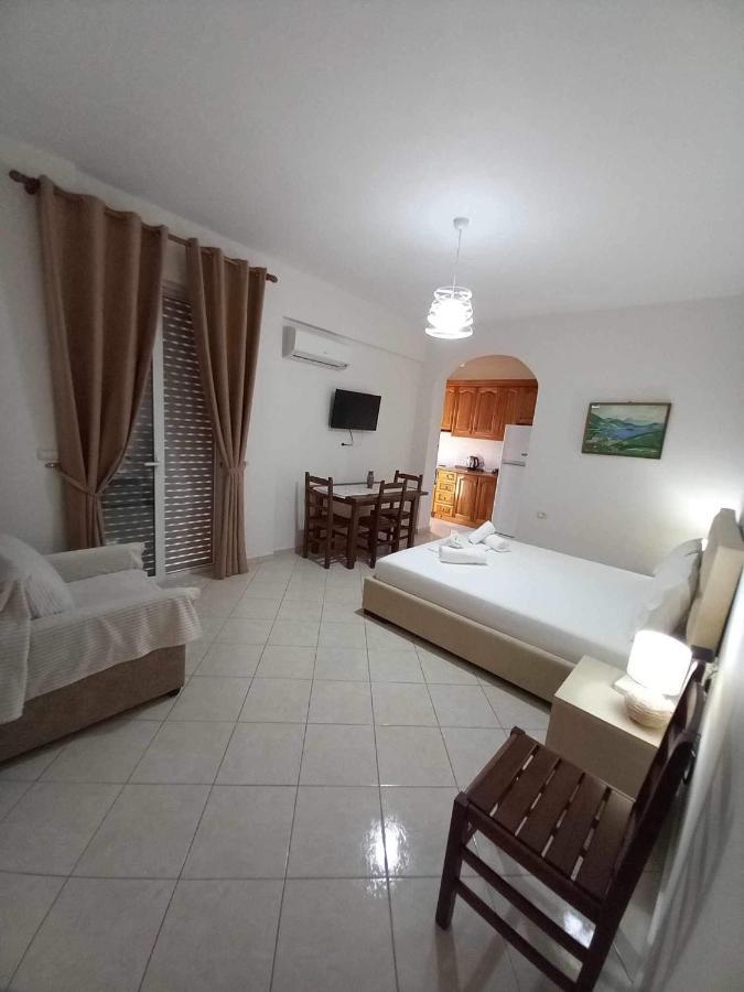 Gkoros House Old Town Villa Himare Ngoại thất bức ảnh